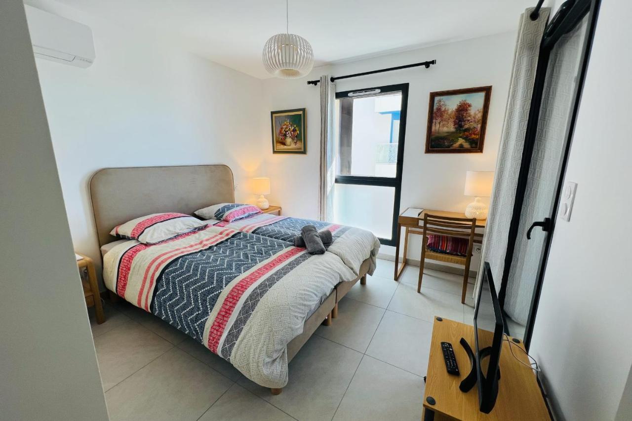 Villa Marie 1 - Superbe Appartement Climatise 2 Chambres Vue Mer لو غراو دو روا المظهر الخارجي الصورة