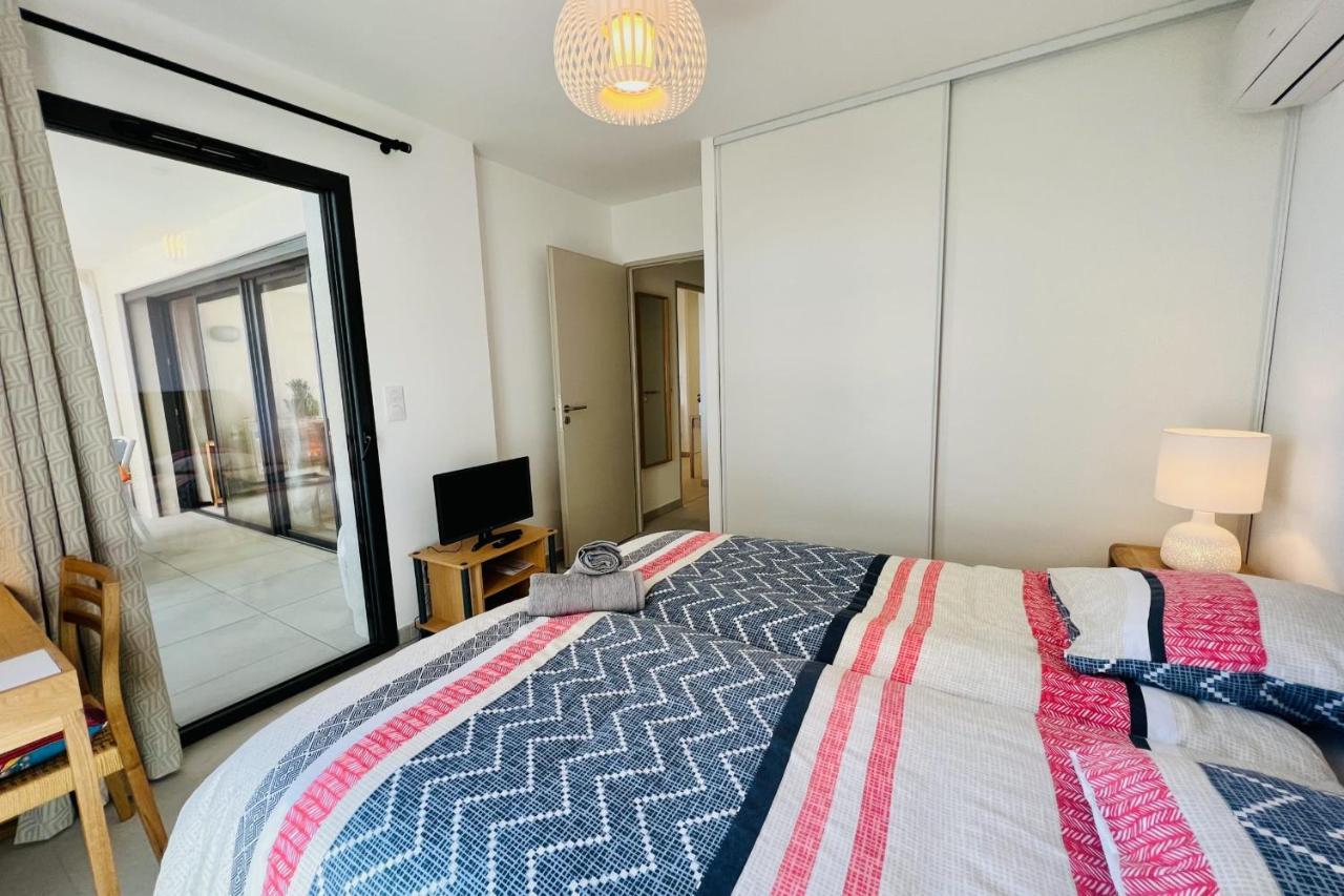Villa Marie 1 - Superbe Appartement Climatise 2 Chambres Vue Mer لو غراو دو روا المظهر الخارجي الصورة